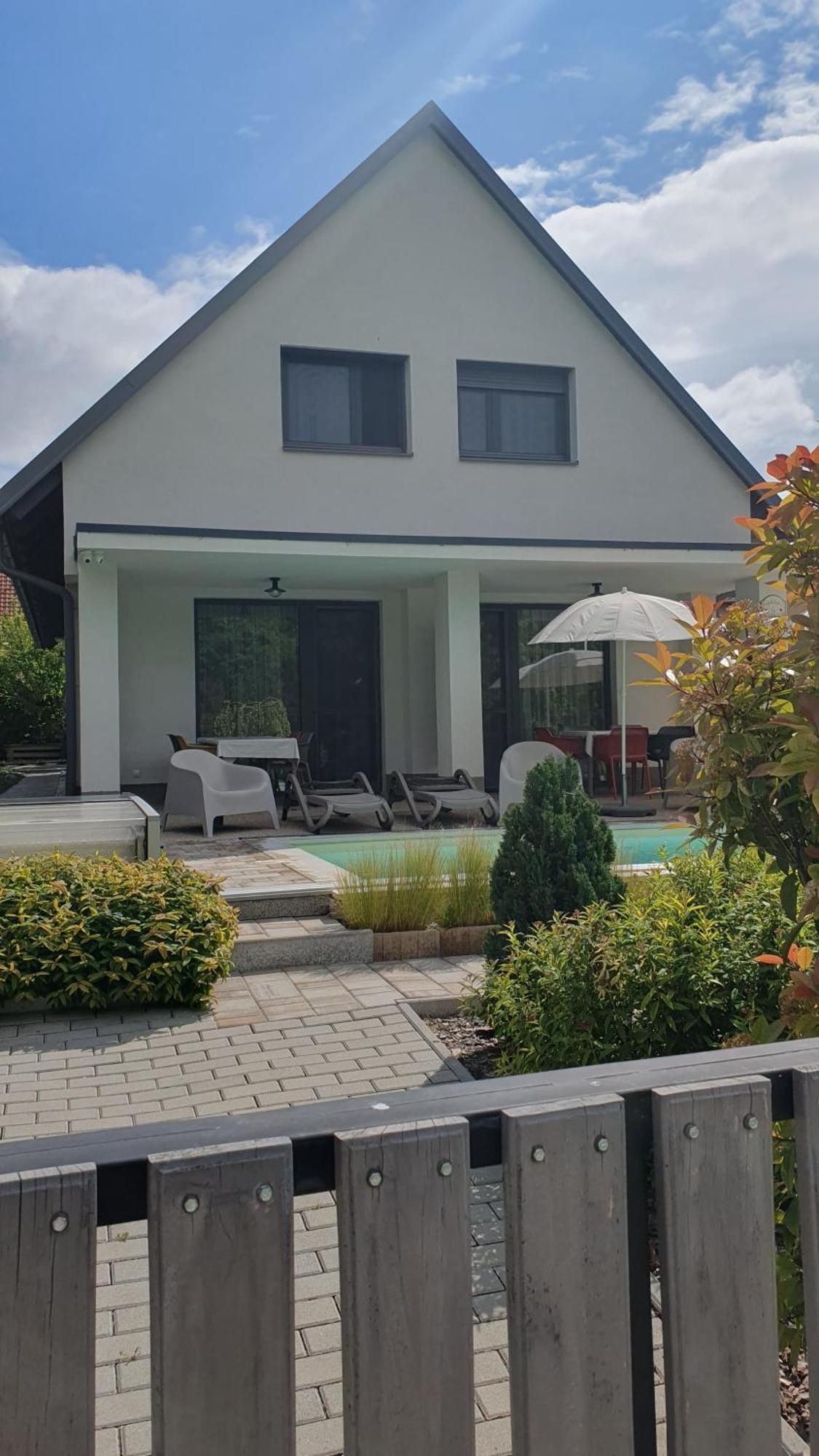 Relax Balaton Apartmanok بالاتونفوريد المظهر الخارجي الصورة